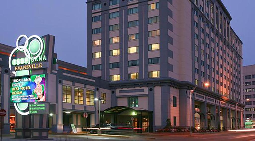 Tropicana Evansville - main image