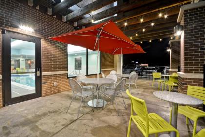 Home2 Suites By Hilton Evansville - image 4