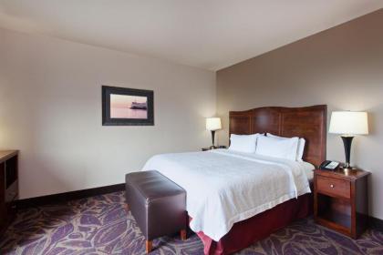 Hampton Inn Seattle/Everett Downtown - image 3