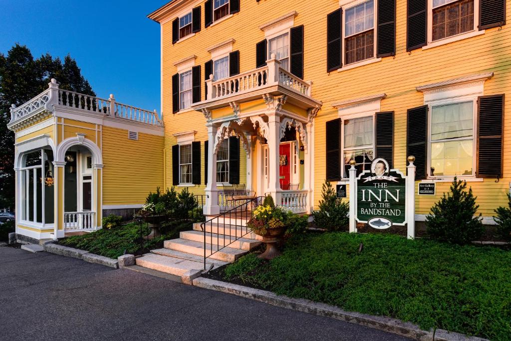 Inn by the Bandstand - main image