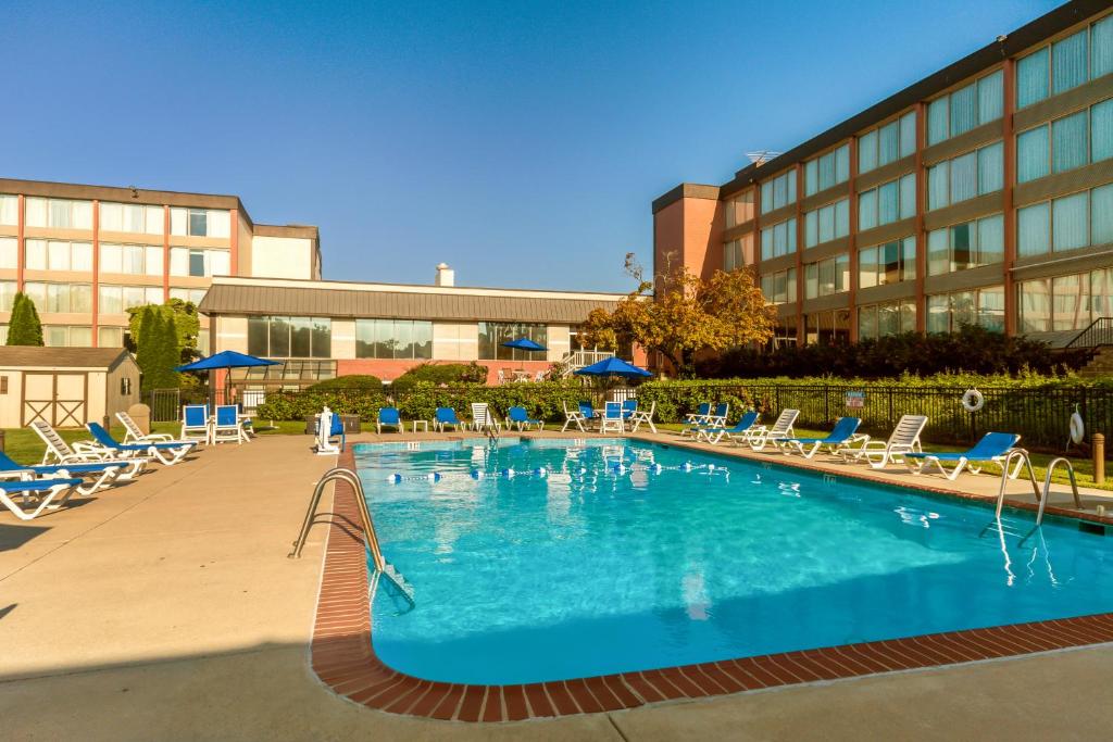 Quality Hotel and Conference Center Exton West Chester - image 7