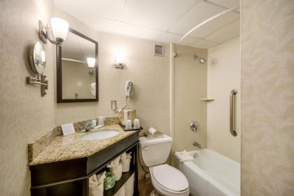 Quality Hotel and Conference Center Exton West Chester - image 8