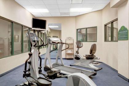 Wingate by Wyndham Atlanta Fairburn - image 12