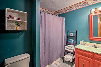 Waterfront Family Home with Deck 5 Miles to Marina! - image 5