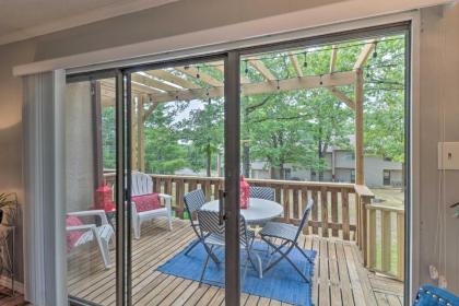 Fairfield Bay Gem with Pool Access 4 Mi to Lake - image 13