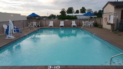 Briarwood Inn - image 6