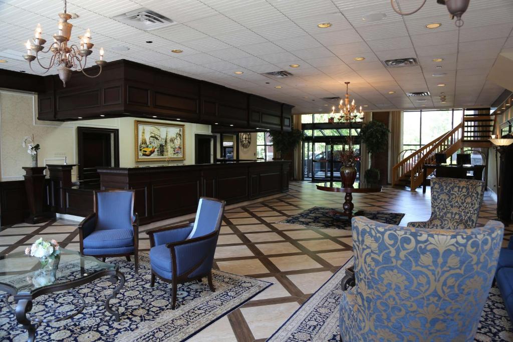 Best Western Plus Fairfield Executive Inn - image 5