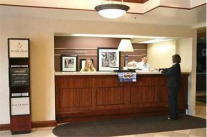 Hampton Inn Cincinnati Northwest Fairfield - image 3