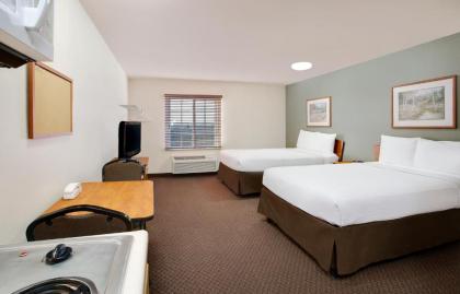 WoodSpring Suites Cincinnati Fairfield - image 14