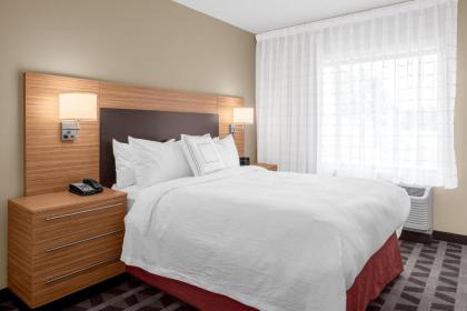 TownePlace Suites Cincinnati Fairfield - image 10