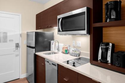 TownePlace Suites Cincinnati Fairfield - image 6