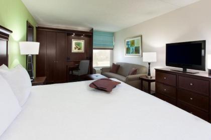 Hampton Inn New Bedford/Fairhaven - image 20