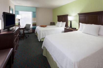 Hampton Inn New Bedford/Fairhaven - image 8