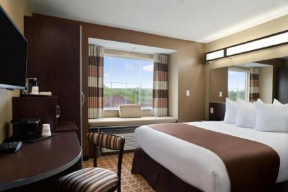 Microtel Inn & Suites Fairmont - image 15