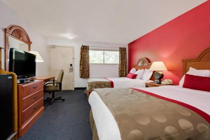 Ramada by Wyndham Cleveland Airport West - image 11