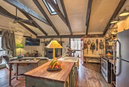 Pet-Friendly Cabin with Decks and Mountain Views! - image 12