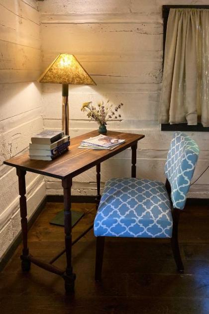 Pet-Friendly Cabin with Decks and Mountain Views! - image 14