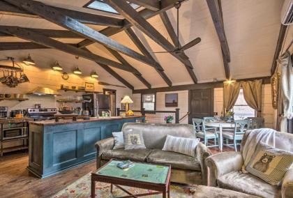 Pet-Friendly Cabin with Decks and Mountain Views! - image 15