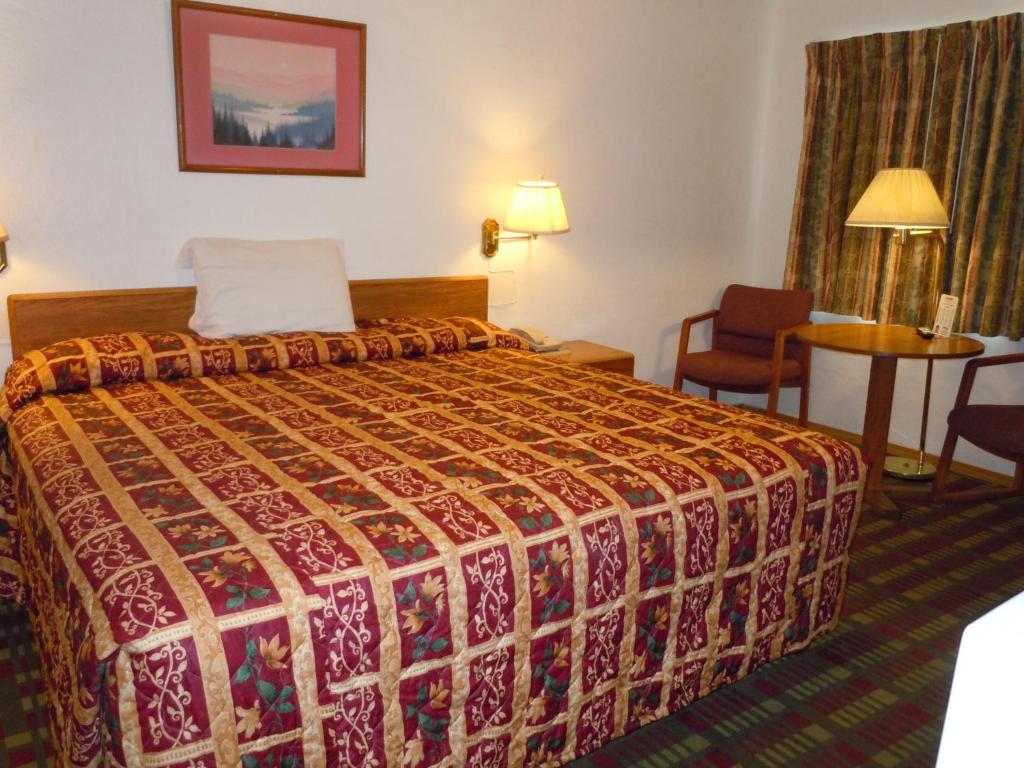 Value Inn - image 6