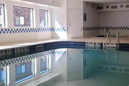 Travelodge by Wyndham Fargo - image 3