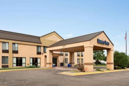 Days Inn by Wyndham Fargo Fargo North Dakota