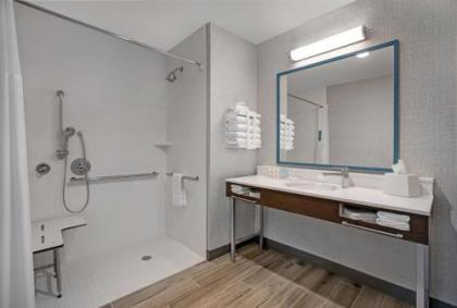 Hampton Inn & Suites Farmers Branch Dallas Tx - image 26