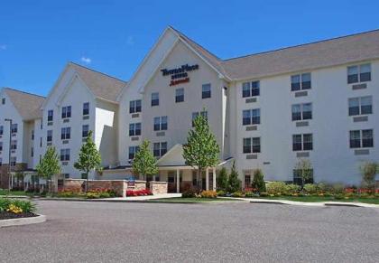 Hotel in Farmingdale New York