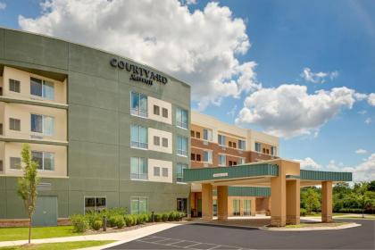 Courtyard by marriott Detroit Farmington