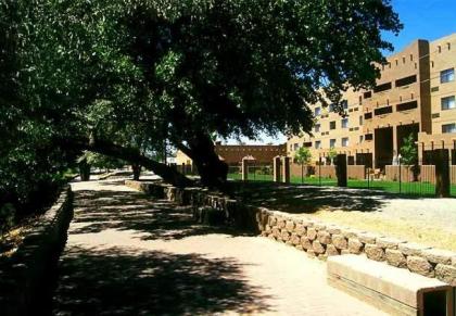 Courtyard Farmington - image 5