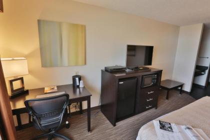 Best Western Plus the Four Corners Inn - image 7