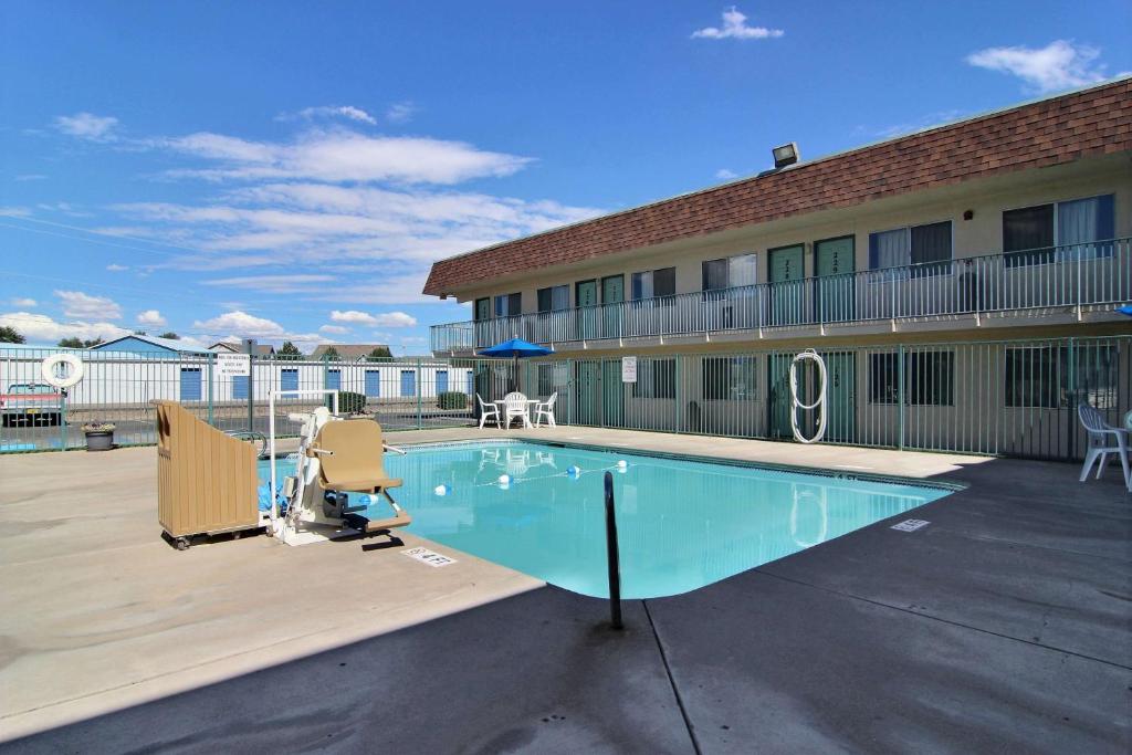 Motel 6-Farmington NM - image 3