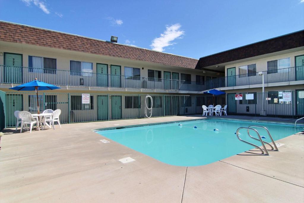 Motel 6-Farmington NM - image 4