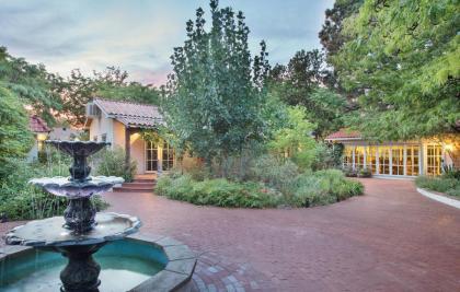 Casa Blanca Inn and Suites New Mexico