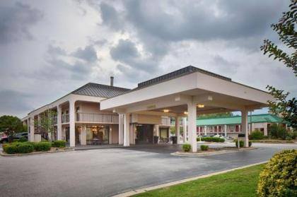 Motel 6 Fayetteville - I-95