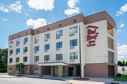 Red Roof Inn & Suites Fayetteville-Fort Bragg Fayetteville North Carolina