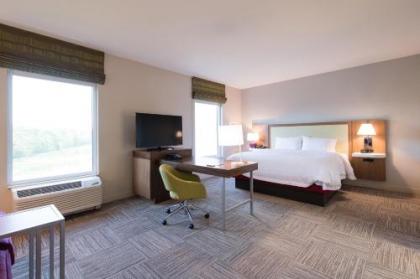 Hampton Inn and Suites Fayetteville NC - image 2