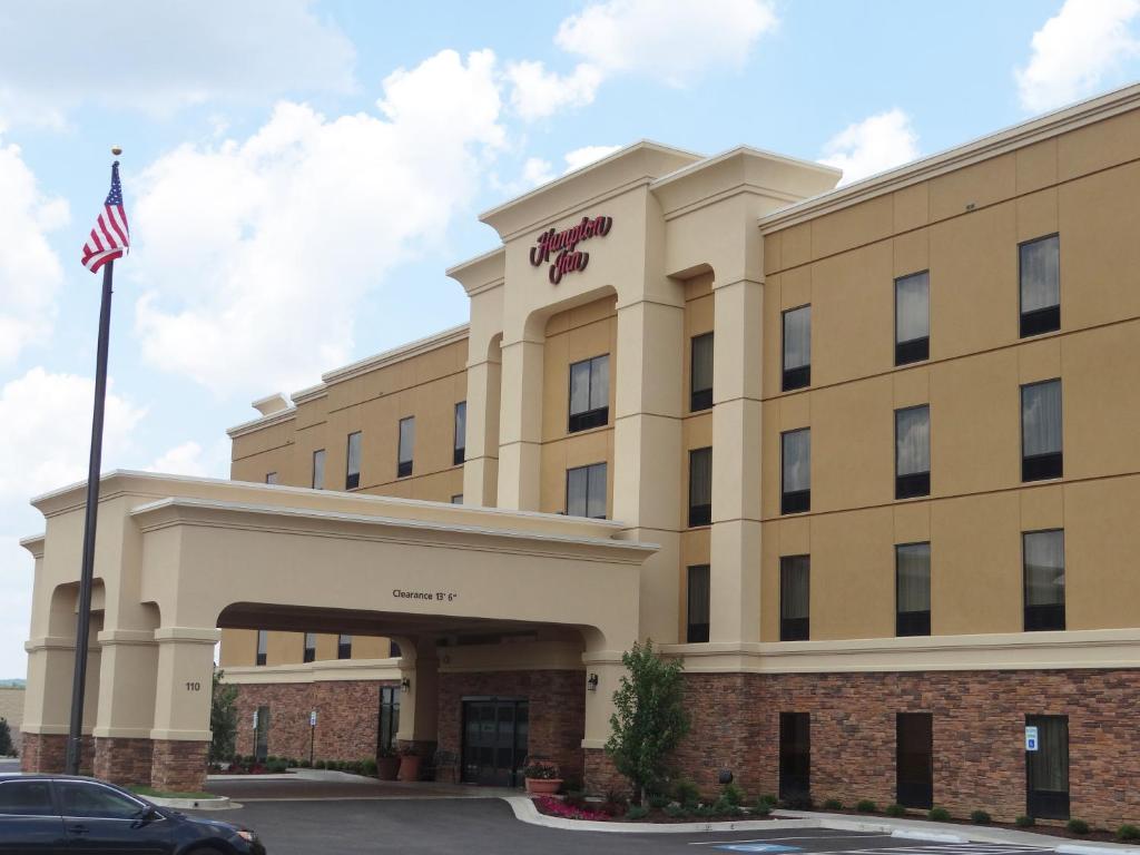 Hampton Inn Fayetteville - main image