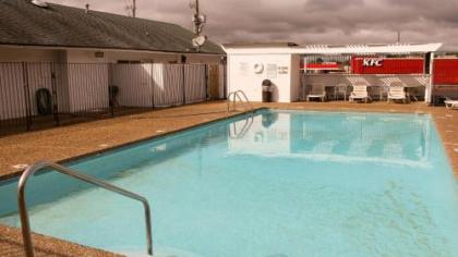 Motel 6-Fayetteville AR - image 5