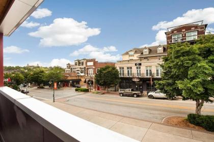 Dickson St Condo - On Dickson Street - Fayetteville Entertainment Hub - image 16