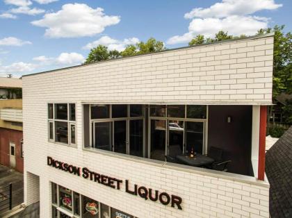 Dickson St Condo - On Dickson Street - Fayetteville Entertainment Hub - image 9