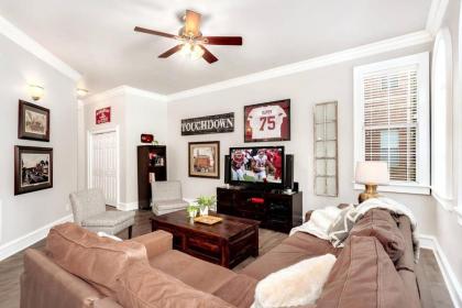 Condo Off Dickson   WALK to Dickson Fayetteville Arkansas