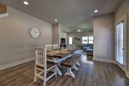 Fayetteville House Pool Access and Gas Grill! - image 7