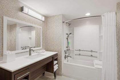 Home2 Suites by Hilton Fernandina Beach Amelia Island FL - image 5