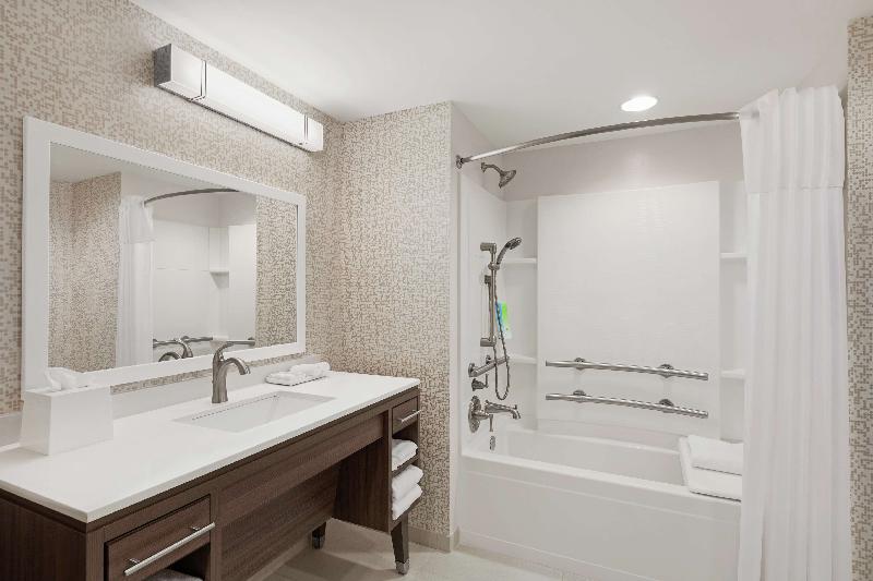 Home2 Suites by Hilton Fernandina Beach Amelia Island FL - image 5