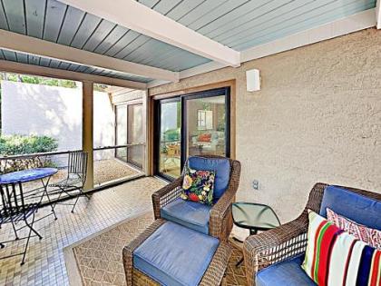 New Listing! Wooded Sanctuary On Golf Course WithPool Condo - image 5