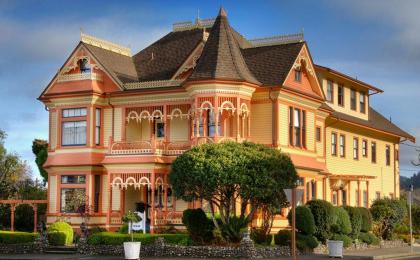 Gingerbread mansion California