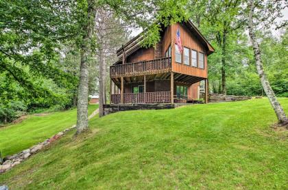 3BR and Waterfront Fifty Lakes Home with Dock and Kayaks