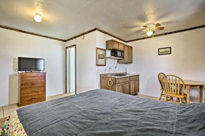 Cozy Fillmore Studio Cabin near Fishlake Forest! - image 2