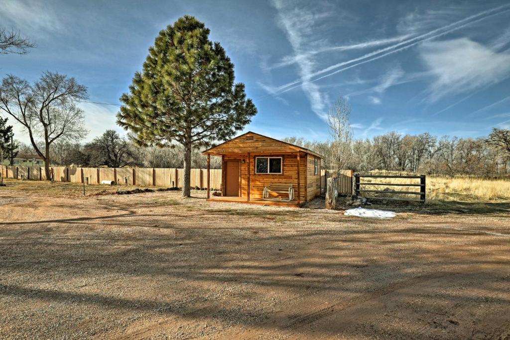 Cozy Fillmore Studio Cabin near Fishlake Forest! - image 7