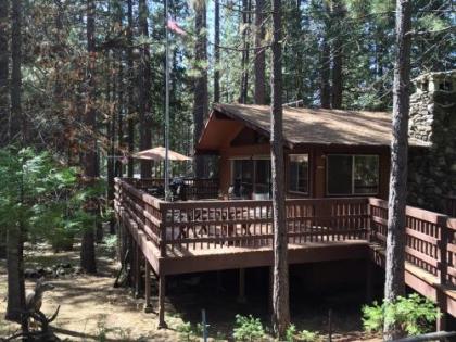 Papa Bear Cabin   3BR3BA Home Fish Camp